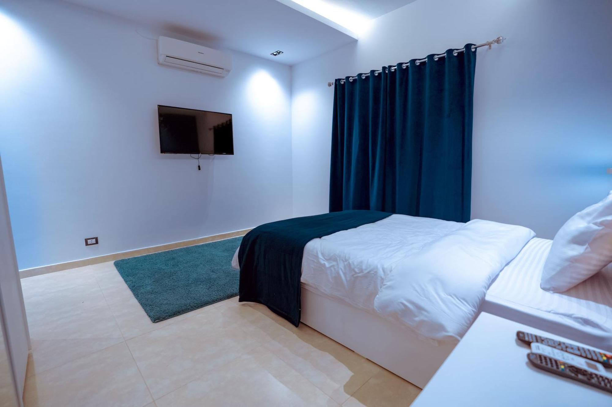 Travelholic New Cairo Residence ภายนอก รูปภาพ