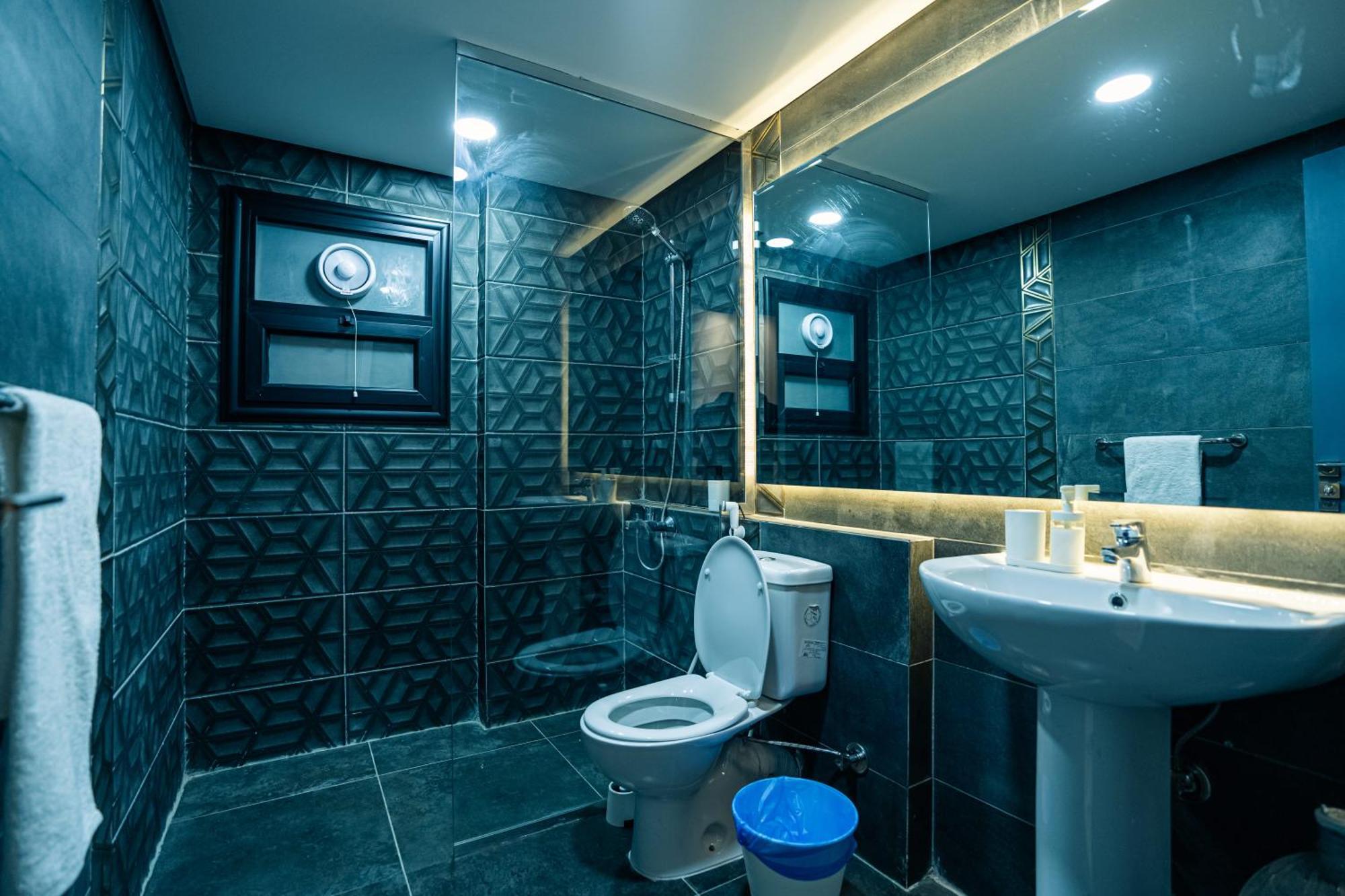 Travelholic New Cairo Residence ภายนอก รูปภาพ